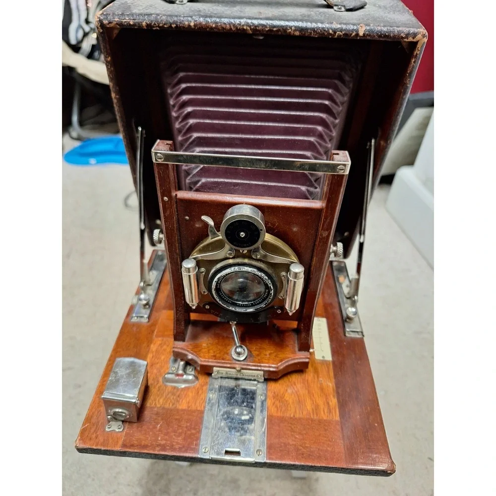 The Seroco‎ 5x7 camera / plate camera